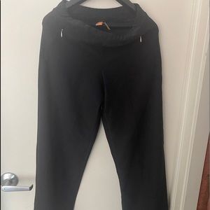 Lucy Tech XS black pants